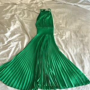 LAST CHANCE THIS SEASON ALC Renzo II 00 worn 2x, to Broadway & Met. Dry cleaned